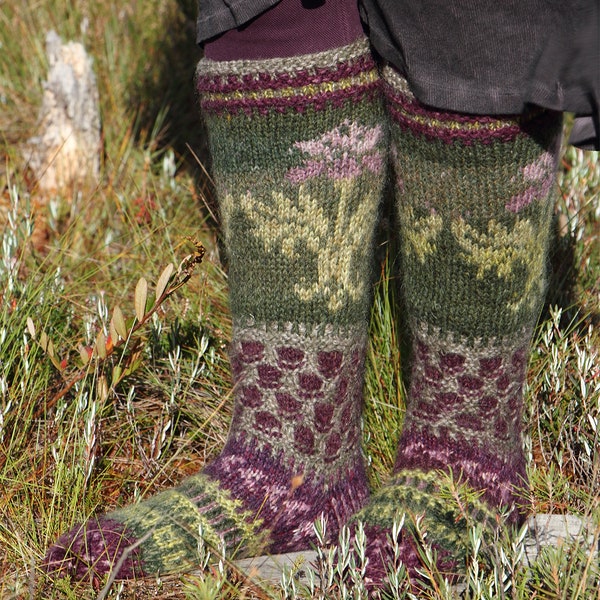 Hand knit socks with Skottish thistle,casual and soft natural wool socks,gift for her,Valentines day  gift,purple and green,comfort feeling.