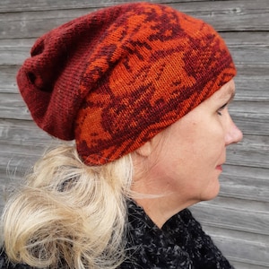 A funny Halloween gift,slouchy beanie hat with witch,beaniehat in autumn colors,Halloween gift for her,winter accessories,soft and casual.