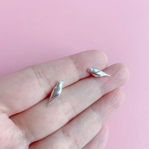 Bird earrings,bird lover gift,sterling silver bird stud earrings,tiny bird earrings,dainty bird earrings,bird watcher gift