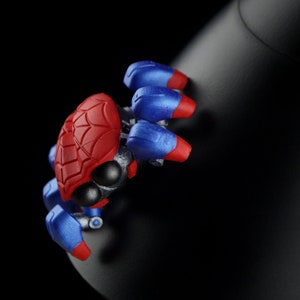 Magnetic spider image 1