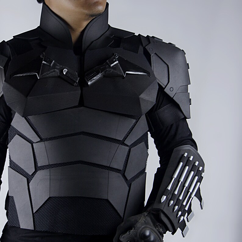 THE BATMAN Chest Armor / Shoulder pads / Gauntlets Etsy