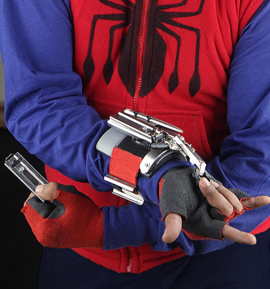 Web Shooter Full Metal x2 Spiderman homecoming | Etsy