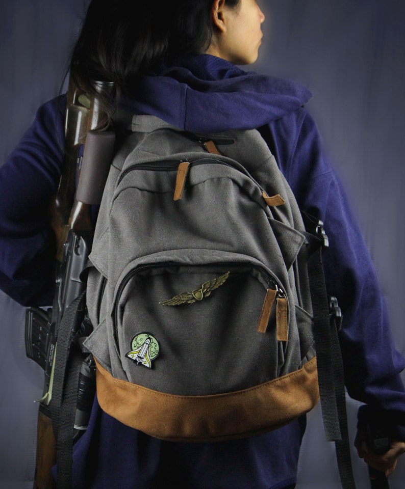 TLoU - Ellie backpack Part 2