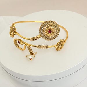 Wrist Band/Vanki/Bajuband/Armlet,Traditional Maharashtrian Wedding,Ethnic Jewelry,Gold Plated,Adjustable wristBand,South Indian Jewelry