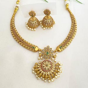 Matte Gold Finish,Antique Plating Necklace,Jhumka Earrings,Ruby Kemp Stone,Hasli Style Indian Wedding Jewelry Set,South Indian Jewelry