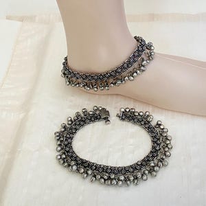 Silver Oxidized Chain Anklets with Ghungroos,Boho Anklets,Dandia Anklets,Indian Bollywood Jewelry,Ghungroos Payalets