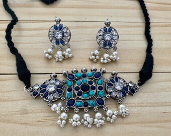 Silver Look Alike Choker Necklace with Stud Earrings,Indian Bollywood Bohemian Turquoise,Blue,Green,Yellow,White Glass Quartz Stone Jewelry