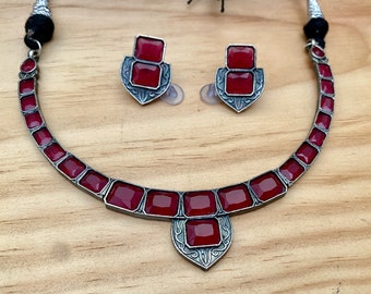 Silver Look Alike Glass Quartz Dainty Hasli Necklace,Lightweight Stud Earrings,Indian Oxidized Kids/Teens/Adult Bollywood Jewelry
