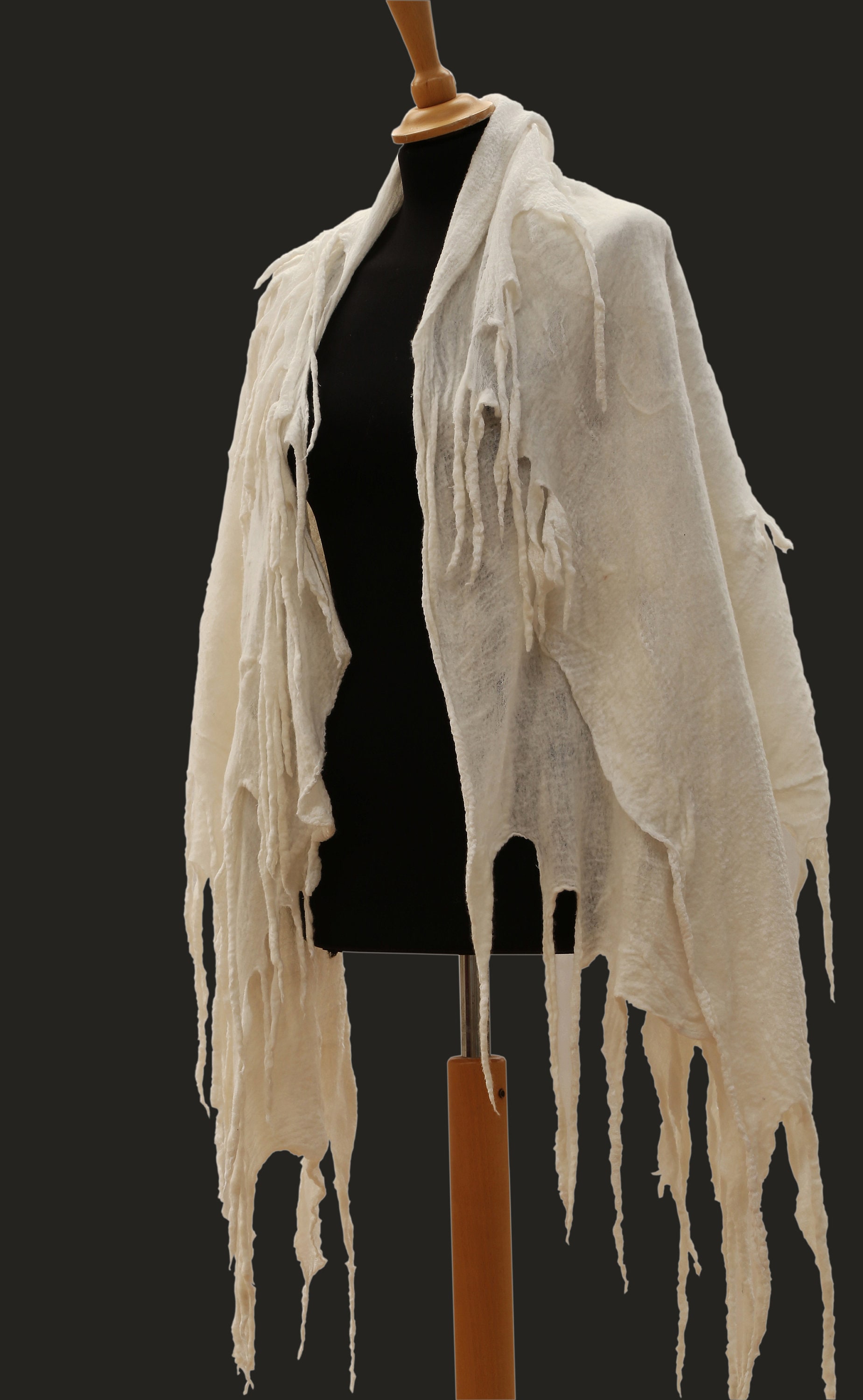 frilled shawl
