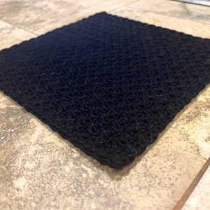 Crocheted dishcloth / washcloth / hot pad - black