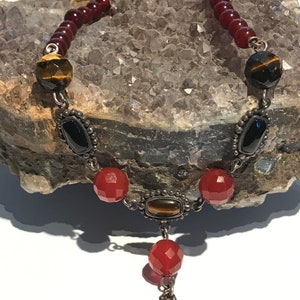 Vintage  Choker Style Necklace, Carnelian, Tiger Eye, Black Onyx