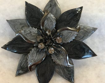 Vintage 50's Style Flower Brooch