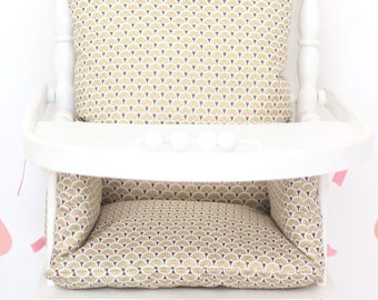 Baby high chair cushion in Okeo-Tex / Ethnik coated cotton in gold