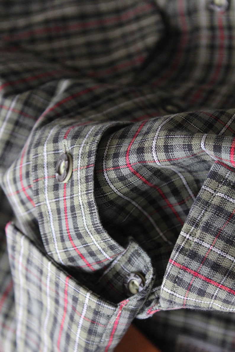 90s Grey plaid shirt Western shirt Size Large Vintage Gray Mens Checkered shirt