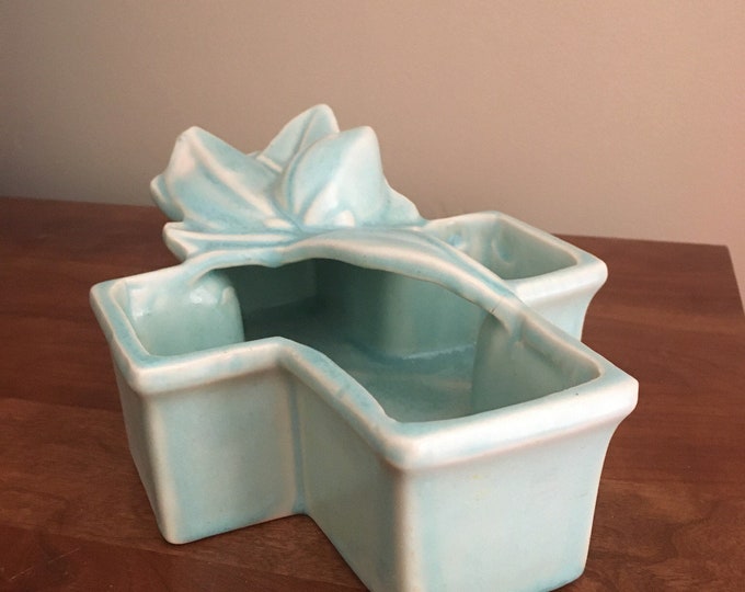Nelson McCoy Cross Planter in Pastel Green