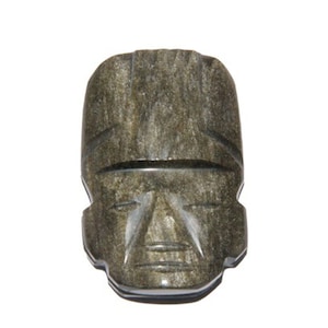 Golden obsidian cabochon, cut in the shape of a warrior&#39;s head