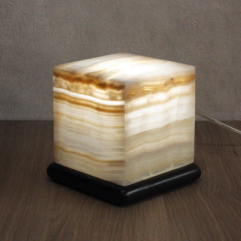 Lampe Cube en Onyx Ambre
