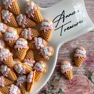 Ice cream cone cabochon | waffle cone Cabochon | strawberry cone cabochons