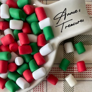 Fake Christmas marshmallows | fake marshmallows for fake baking | fake marshmallows hot cocoa bar