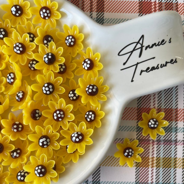 Small sunflower resin cabochons | fall decor | sunflowers for crafting | Sunflower Cabochon