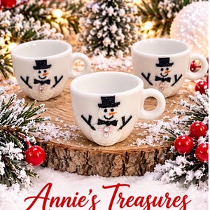 mini mug with snowman | mini Christmas cups | doll size christmas mugs | doll size mini snowman mug