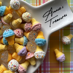 Fake mini ice cream cone cabochons | pastel ice cream cones