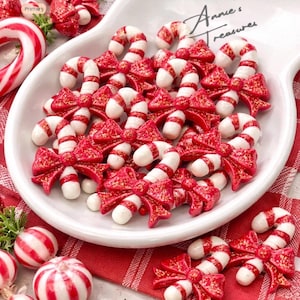 Candy Cane with Bow Cabochons | Christmas Cabochons | Fake bake supplies | Christmas crafting