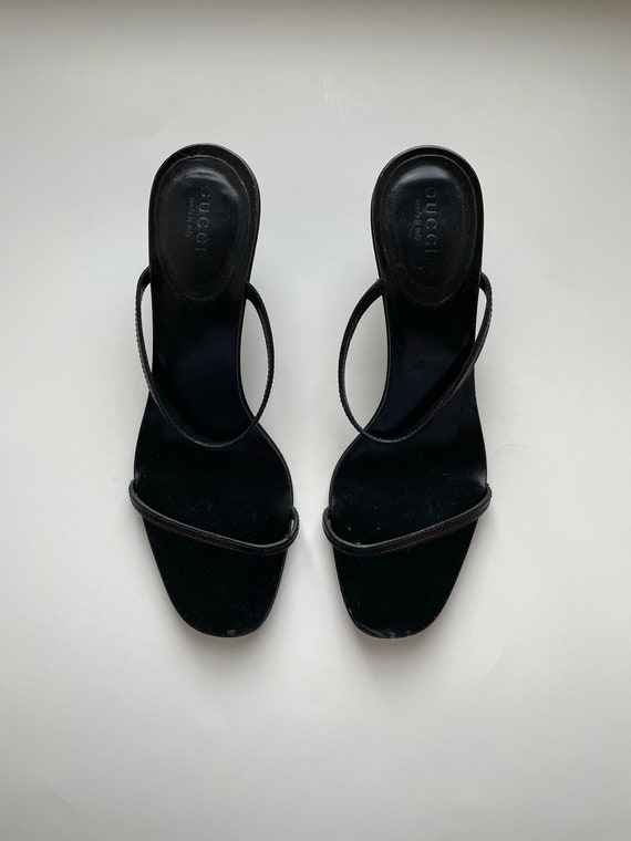 Iconic 1990s Vintage Gucci Black Ultra Minimalist Kitten