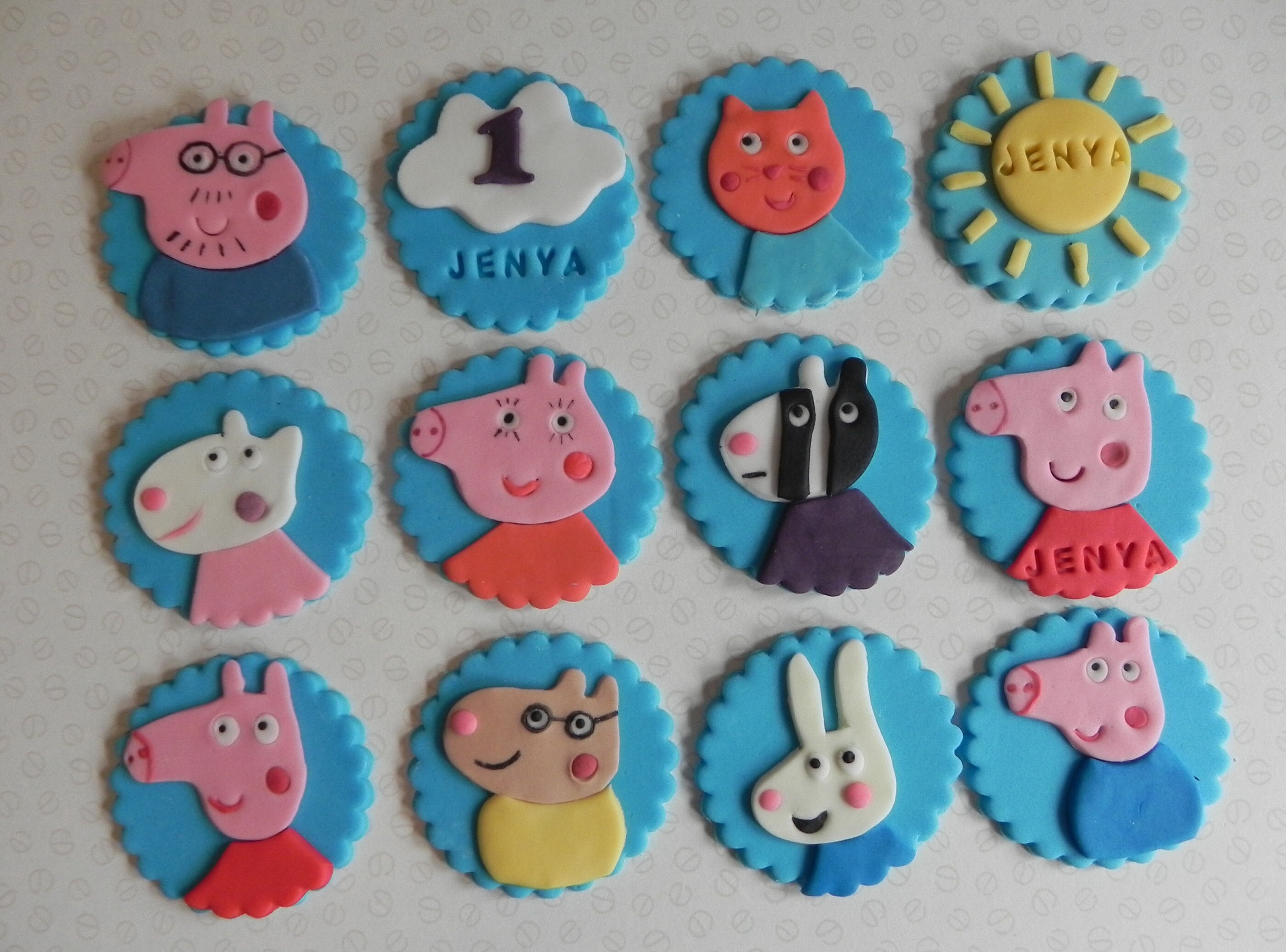Peppa Pig Inspired Fondant Cupcake Toppers Peppa Cupcakes Etsy India