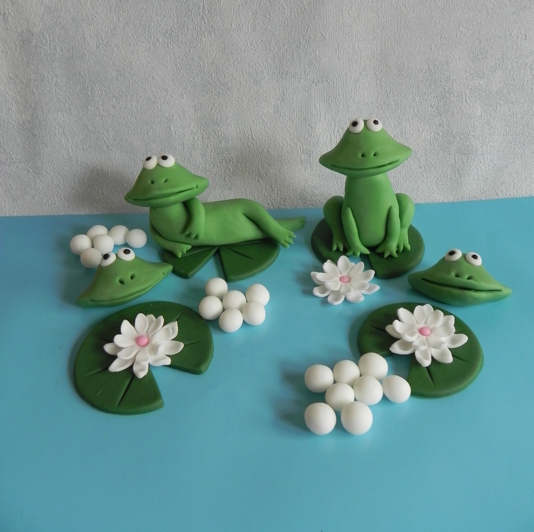 Frog cake toppers fondant frogs frog decoration Etsy