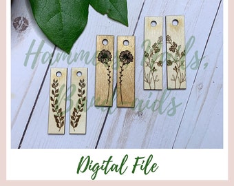 Puede incluir: Etiquetas rectangulares de madera con diseños florales, incluyendo girasoles y ramas con hojas. Las etiquetas son de color marrón claro con detalles grabados en marrón oscuro. Las palabras "Digital File" están escritas en verde en la parte inferior.