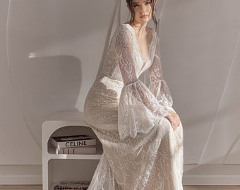 Boho Lace Wedding Dress with Bell Sleeves, A line Lace Wedding Dress with Long Trail, Romantic Lace Bridal Goen with Long Sleeves