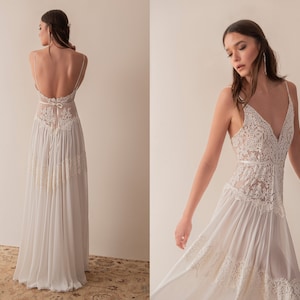 Loose Wedding Dress, Lace Wedding Dress, Boho Wedding Dress, Bohemian Beach Wedding Dress, Summer Wedding Dress, Garden Wedding Dress