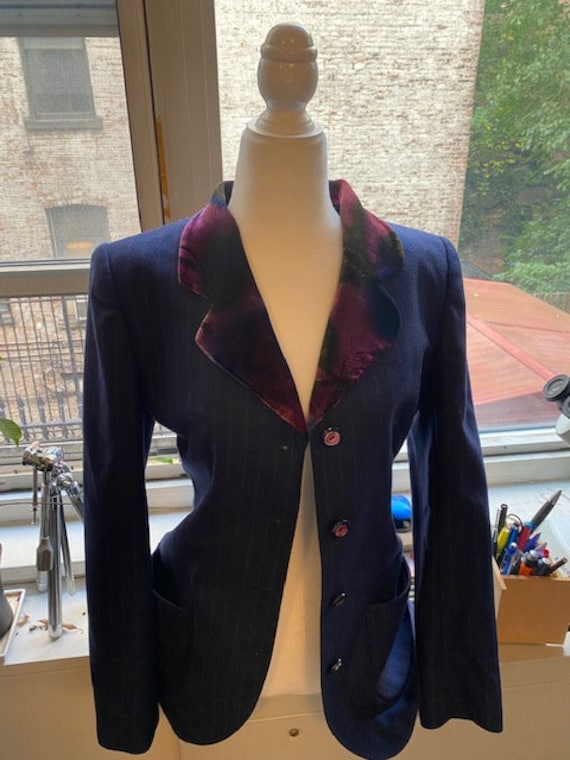 Pinstriped suit Emmanuel Ungaro/ Gorgeous suit S