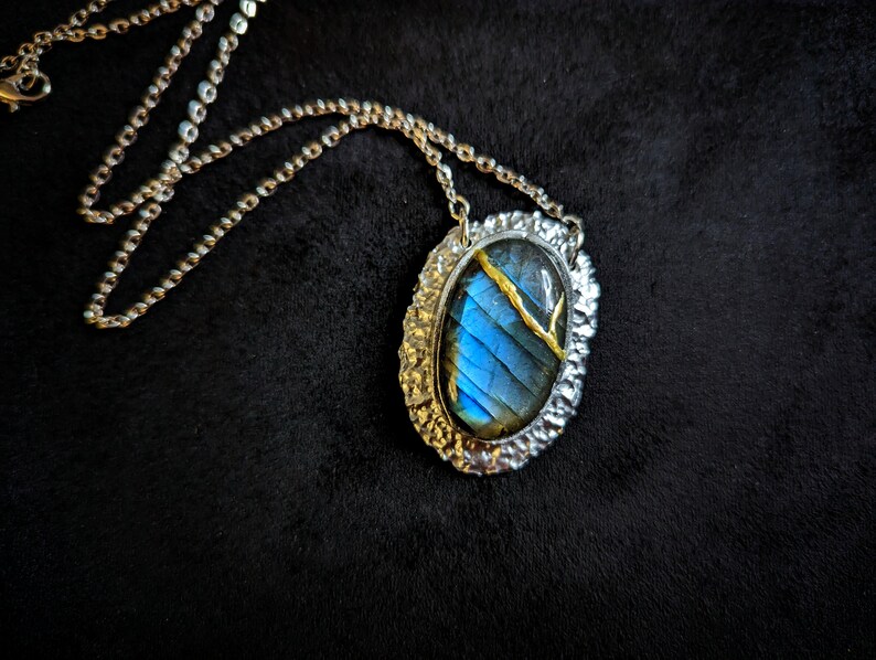 labradorite blue flash kintsugi repaired with gold broken stone necklace pendant talisman silver flashy