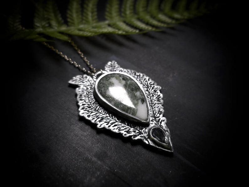 Seraphite Seraphite in Quartz Evergreen Pendant - Handmade Necklace - Etsy