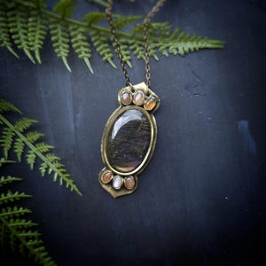 purple labradorite flashy peach moonstone pink sunstone morocco moroccan enchantress dnd cosplay costume ren faire jewelry necklace pendant talisman handmade handcrafted gold