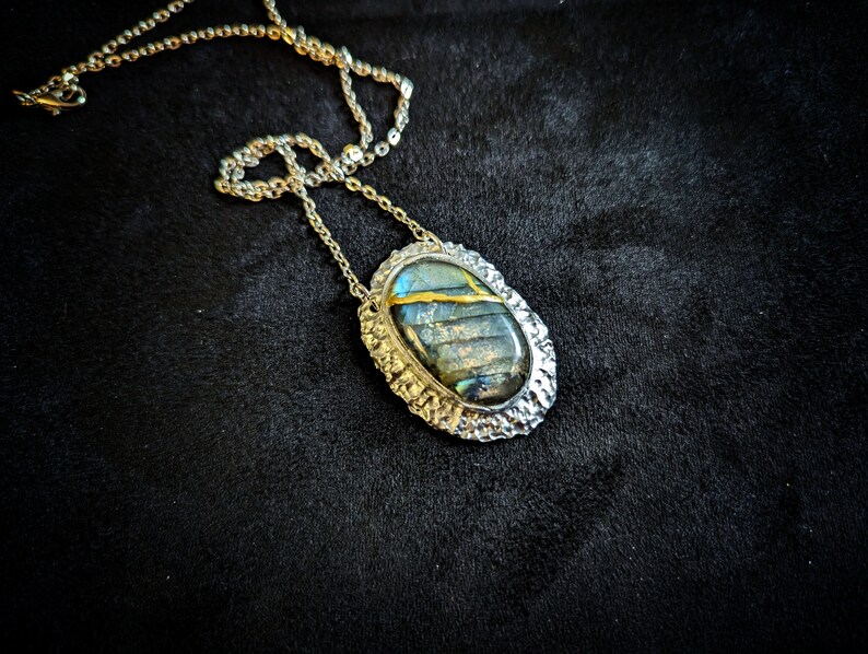 labradorite blue flash kintsugi repaired with gold broken stone necklace pendant talisman silver flashy