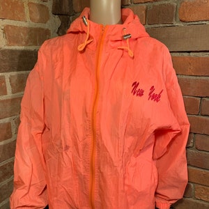 Vintage 1970s-1980s Pro Spirit Neon Pink New York Distressed Windbreaker Zip-Up Jacket Adult Medium Made in Ukraine