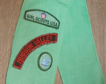 Vintage Girl Scouts USA Hudson Valley NY Green Sash with Patches