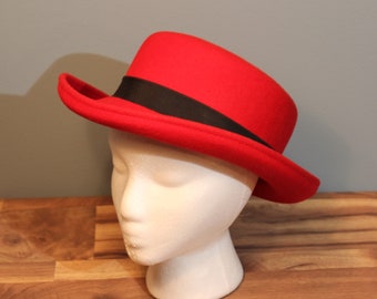 Vintage 1960s Doeskin Red and Black Felt Fedora Top Hat Made in the USA