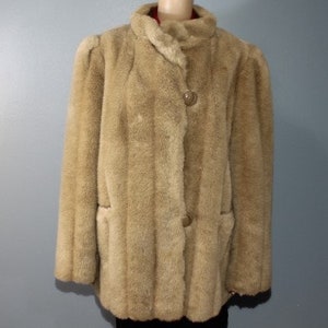 Vintage 1960s-1970s Outerlayers Beige Faux Fur Peacoat Jacket Made in ...
