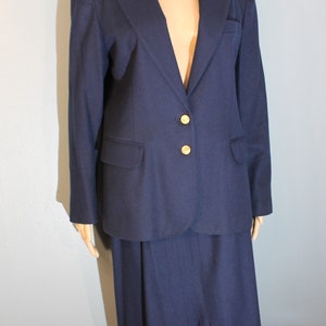 Vintage 1960s ILGWU Pantter Women's Two-Piece Suit Navy Blue Wool Blazer Jacket and High Waisted Pencil Skirt with Belt Made in the USA image 3