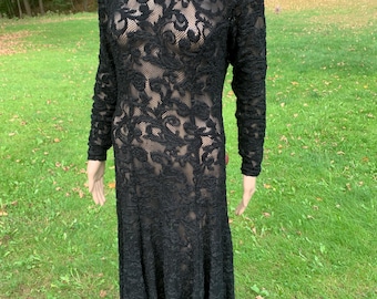 Vintage 1970s-1980s Cache Black Lace Full Length Cocktail Dress Made in the USA Women’s Medium