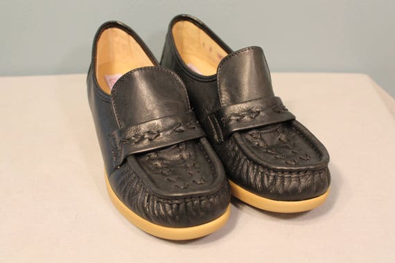 Comfort clearance zone shoes