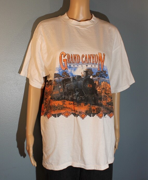 grand canyon graphic tee