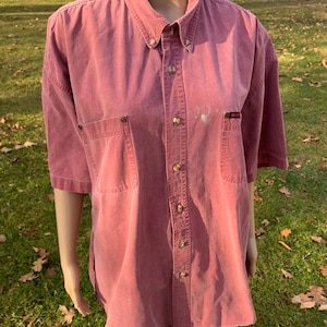 Vintage 1980s-1990s Distressed Wolverine Short Sleeve Salmon Denim Cotton Oxford Shirt Men’s XXL