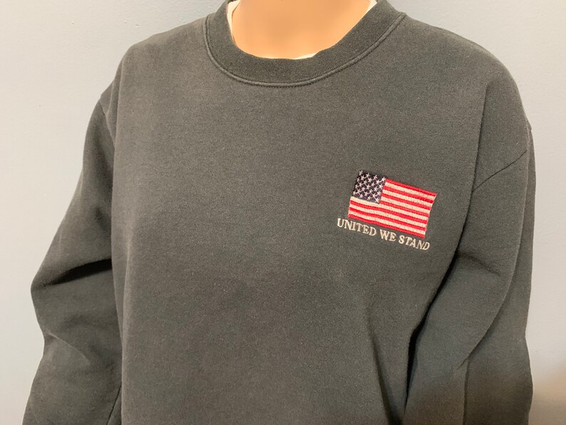 Vintage 1980-1990-talets United We Stand broderad amerikansk flagga blekt svart pullover rund halströja bild 8