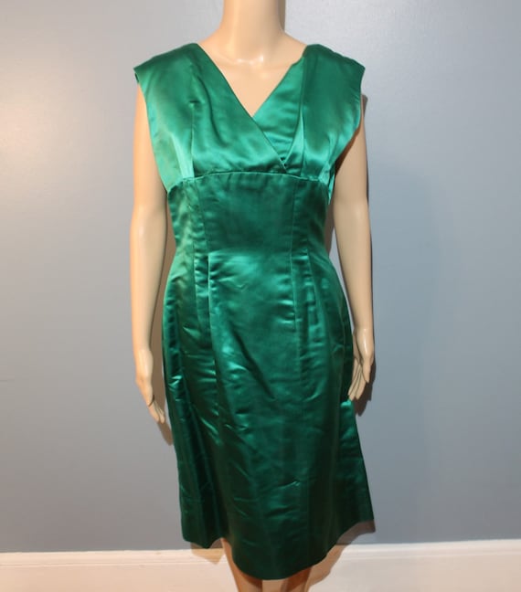Vintage 1940s-1950s Hand Tailored Green Satin Coc… - image 9