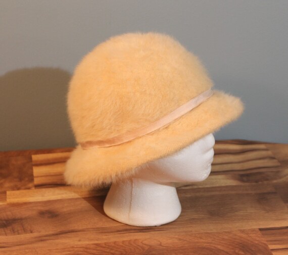 Vintage 1940s Women's Cashmere Wool Cloche Hat wi… - image 4